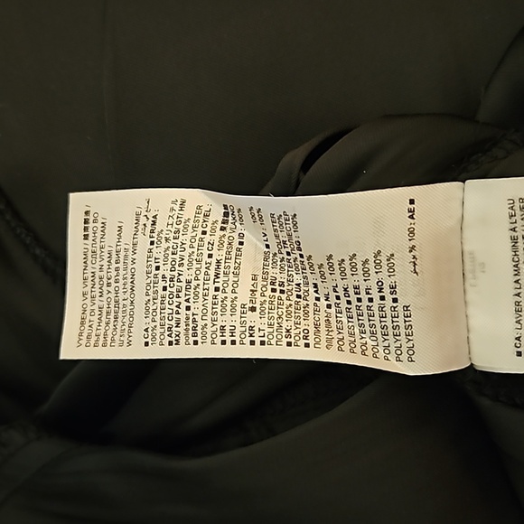 GAP Black Satin Sleeveless V-Neck Tie Waist Formal Jumpsuit Large Petite - Picture 13 of 13